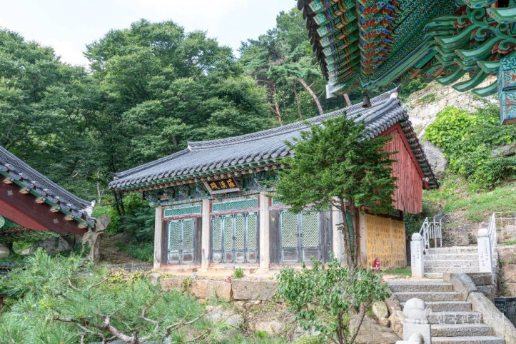 염불암(경기) 여행 추천 - 메고지고