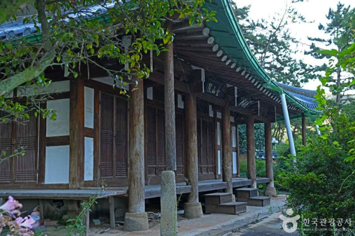 금산원 여행 추천 - 메고지고