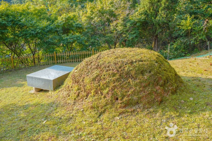 안성 남사당 바우덕이 묘 여행 추천 - 메고지고