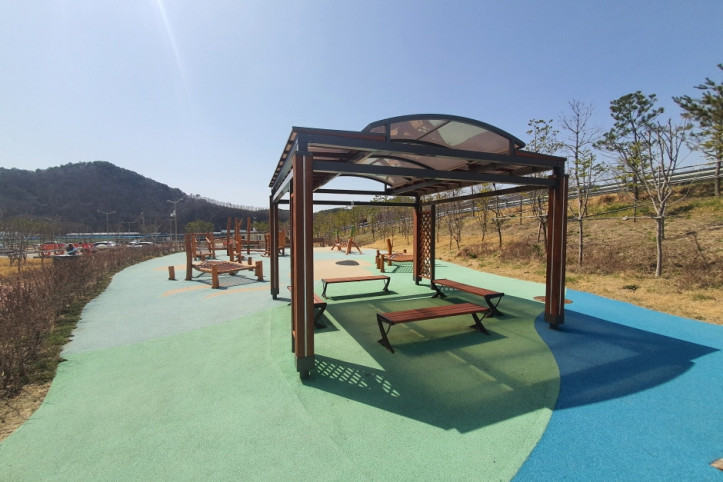안흥찐빵모락모락마을 여행 추천 - 메고지고