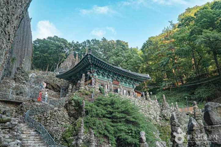 마이산 탑사 여행 추천 - 메고지고