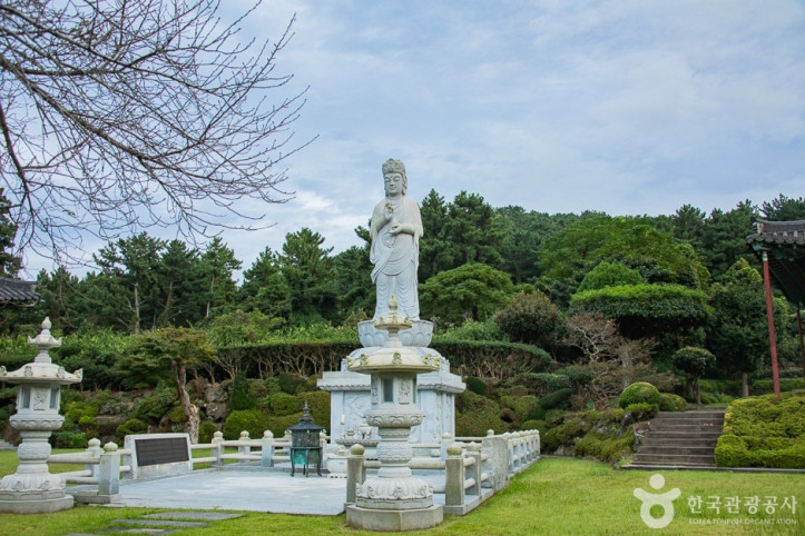 불탑사(제주) 여행 추천 - 메고지고