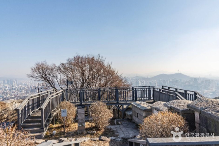 북악산 여행 추천 - 메고지고