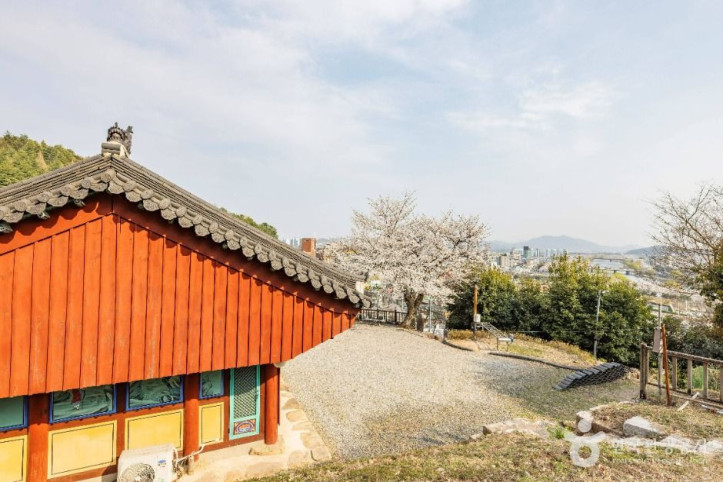 흥륜사(순천) 여행 추천 - 메고지고