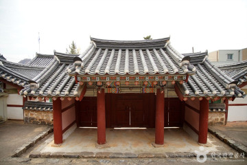 마린데크(커피마린협동조합) 여행 추천 - 메고지고