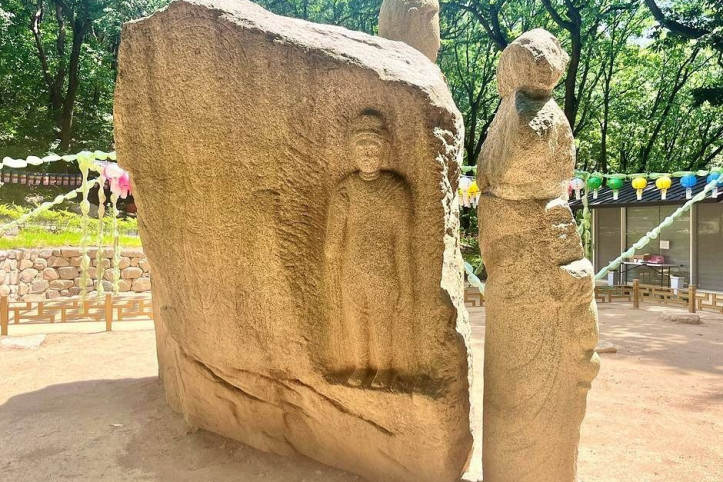 경주 굴불사지 석조사면불상 여행 추천 - 메고지고