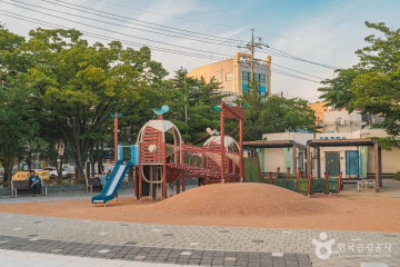 외고산 옹기마을 여행 추천 - 메고지고