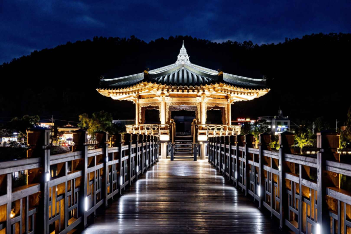 월영교 여행 추천 - 메고지고