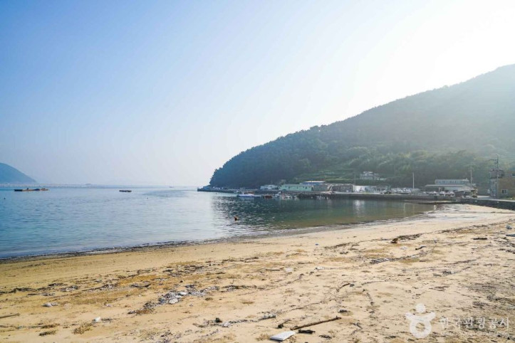 덕원해수욕장 여행 추천 - 메고지고