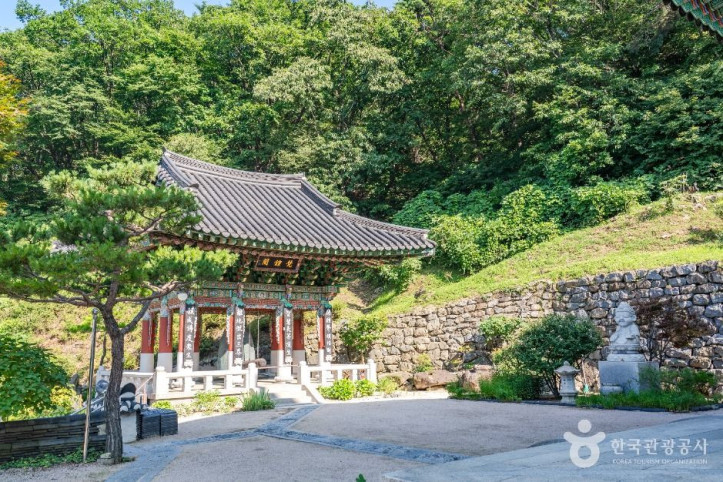 망월사(경기 광주) 여행 추천 - 메고지고