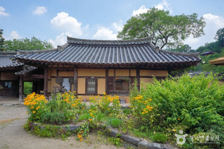 산청 남사리 이씨고가 여행 추천 - 메고지고