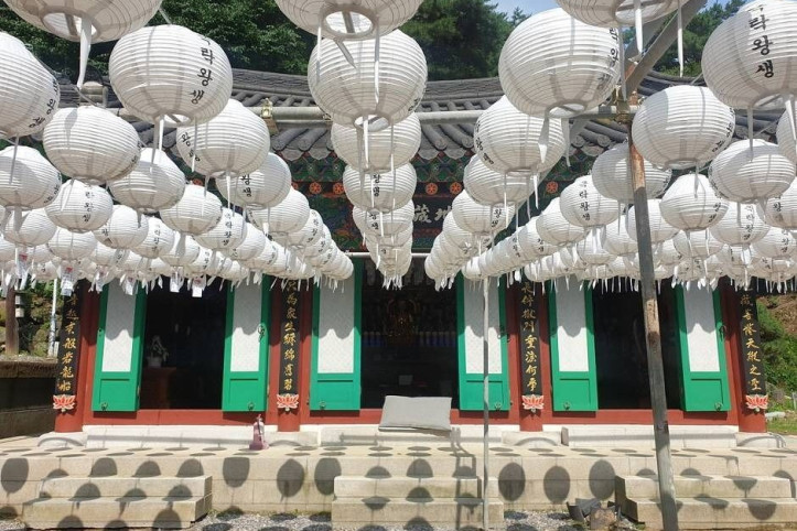 봉영사(남양주) 여행 추천 - 메고지고
