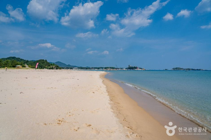 삼포해변 여행 추천 - 메고지고