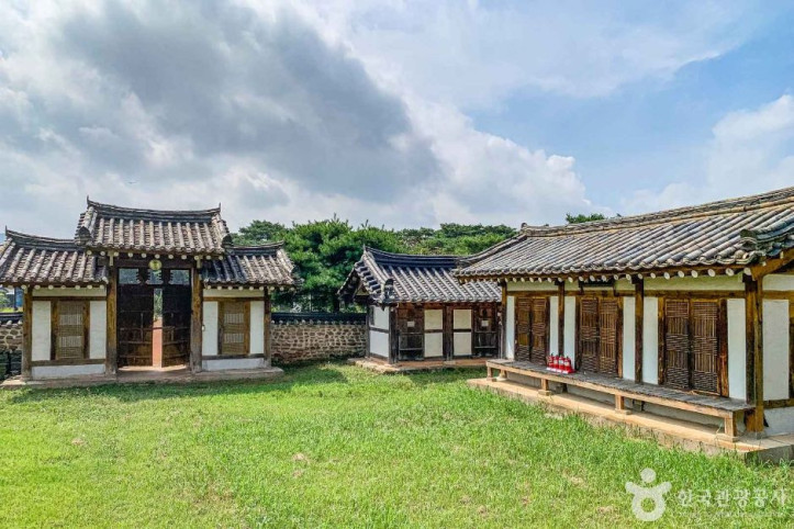 금곡서원 여행 추천 - 메고지고