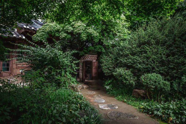 백인제가옥 여행 추천 - 메고지고
