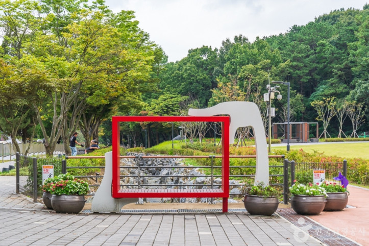 태조산 공원 여행 추천 - 메고지고