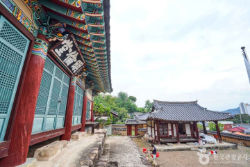 충익사 의병탑 여행 추천 - 메고지고