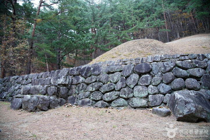 삼척 영경묘 여행 추천 - 메고지고
