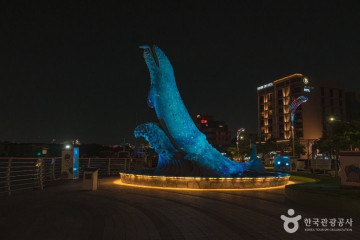 처용암 여행 추천 - 메고지고