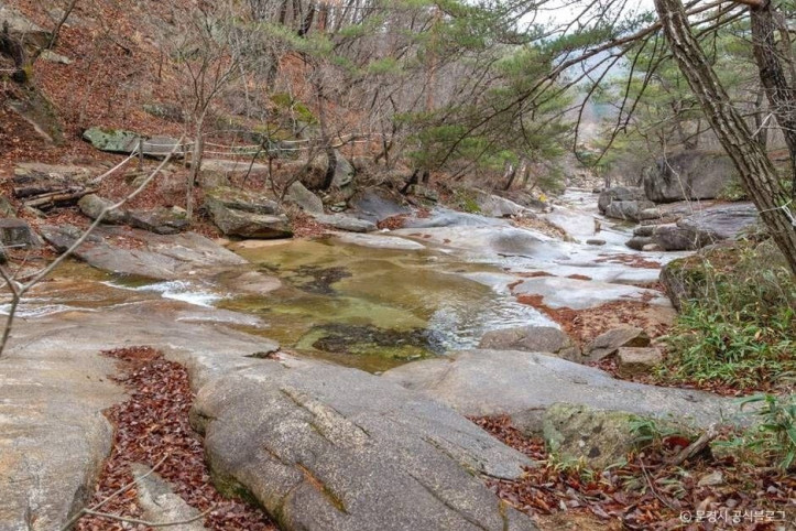 대야산 용추계곡 여행 추천 - 메고지고