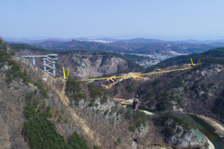 원주 소금산 울렁다리 여행 추천 - 메고지고