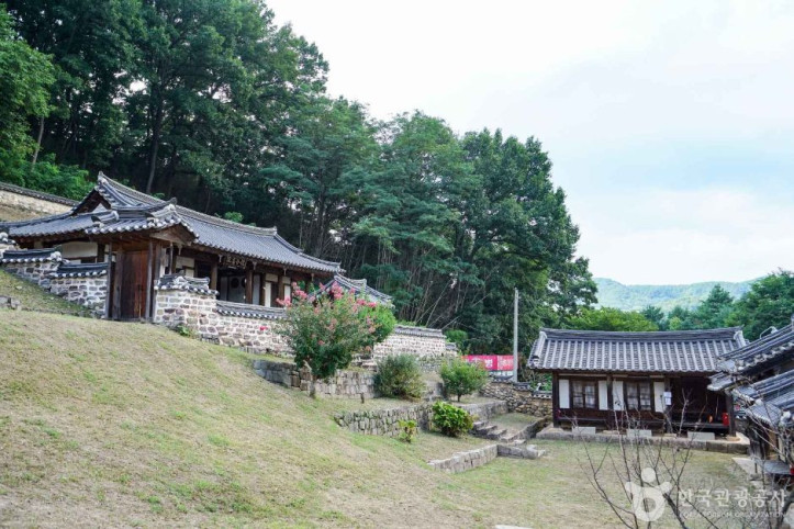 덕곡서원 여행 추천 - 메고지고