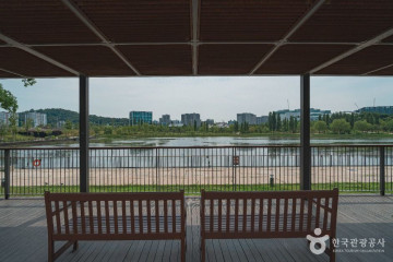 마곡광장 여행 추천 - 메고지고