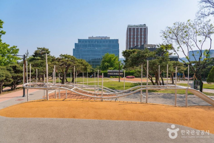현대원서공원 여행 추천 - 메고지고