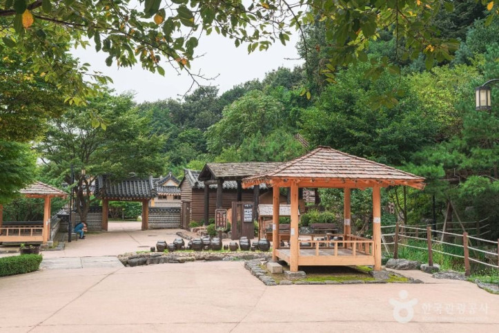 사기막골근린공원 여행 추천 - 메고지고