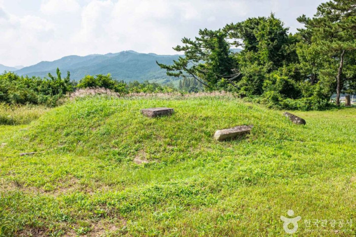 경주 망덕사지 여행 추천 - 메고지고