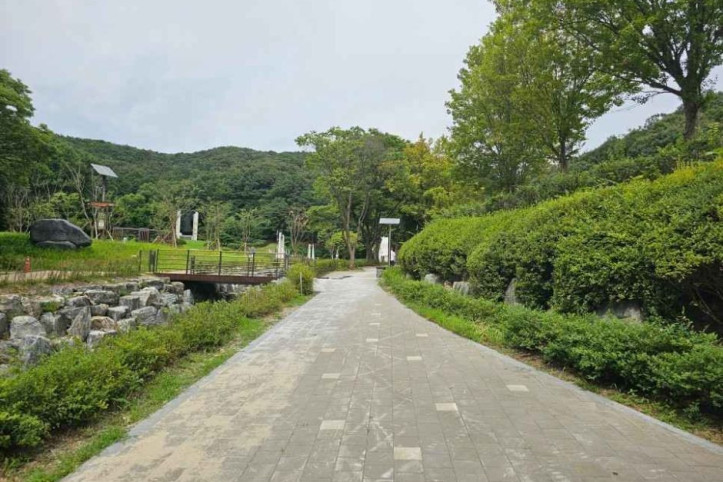 태조산공원 무장애 나눔길 여행 추천 - 메고지고