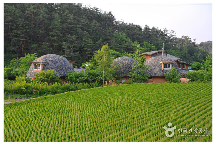 마암터마을 여행 추천 - 메고지고