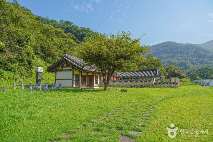 광양 형제 의병장마을 여행 추천 - 메고지고