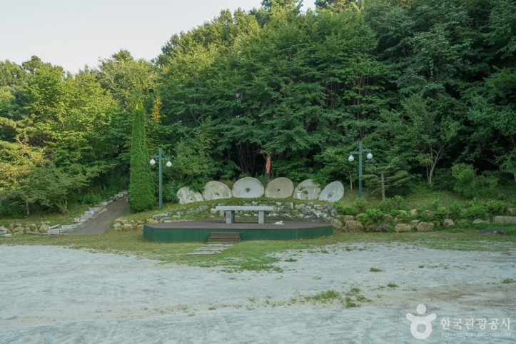온수성당 여행 추천 - 메고지고