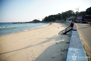 북분리해수욕장 여행 추천 - 메고지고