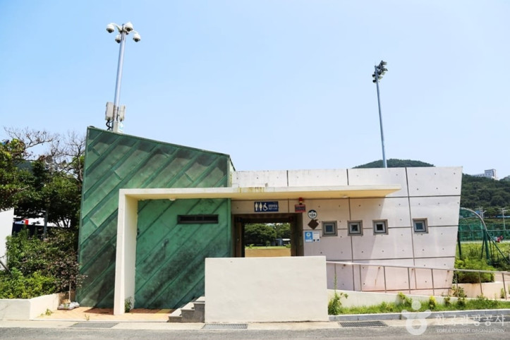 백운포체육공원 여행 추천 - 메고지고
