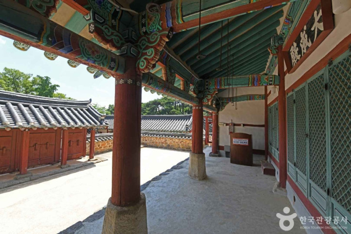 해미향교 여행 추천 - 메고지고
