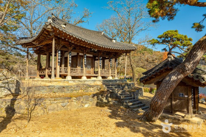 환산정(環山亭) 여행 추천 - 메고지고