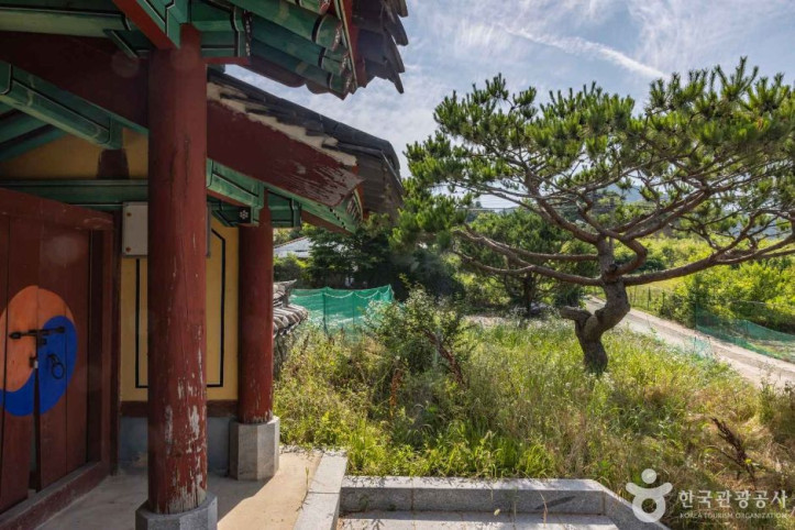 기암서원 여행 추천 - 메고지고
