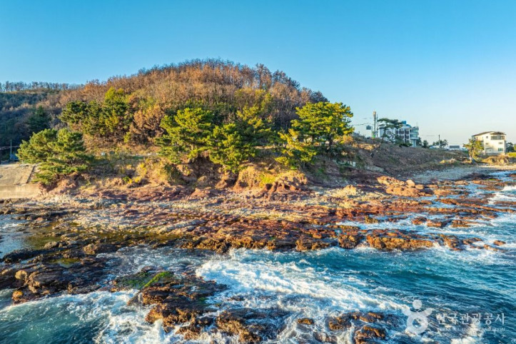 차유돔바위 여행 추천 - 메고지고