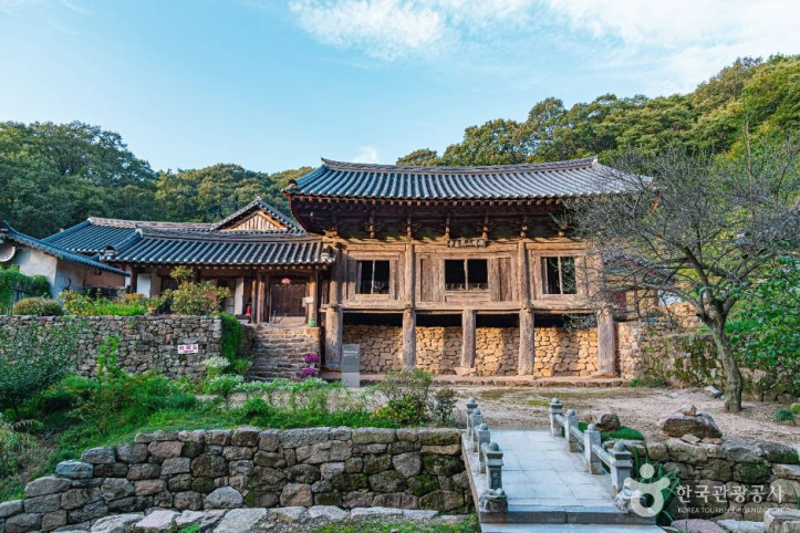 화암사 우화루 여행 추천 - 메고지고