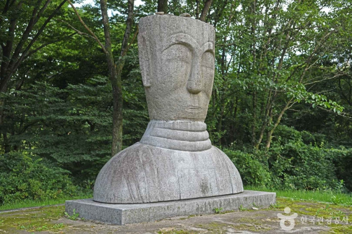 미륵리 불두 여행 추천 - 메고지고