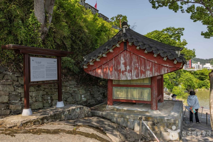 의기사와 의암 여행 추천 - 메고지고