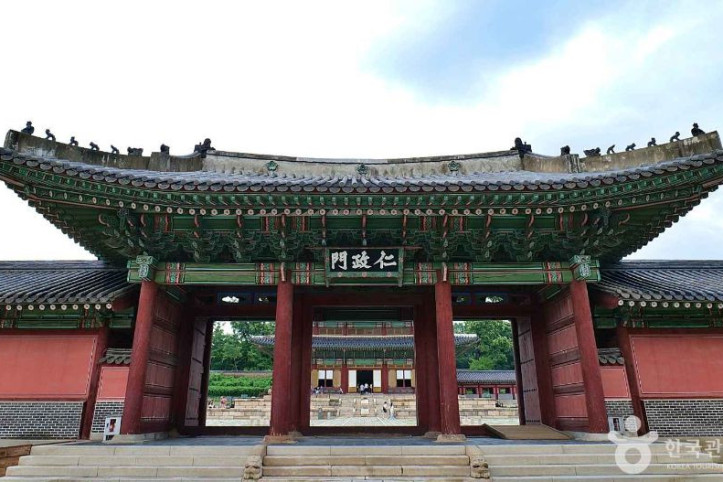 창덕궁 인정문 여행 추천 - 메고지고