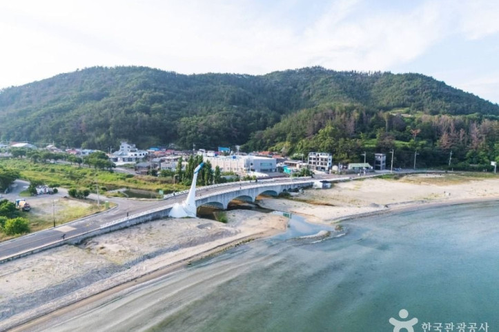 월포해수욕장 여행 추천 - 메고지고