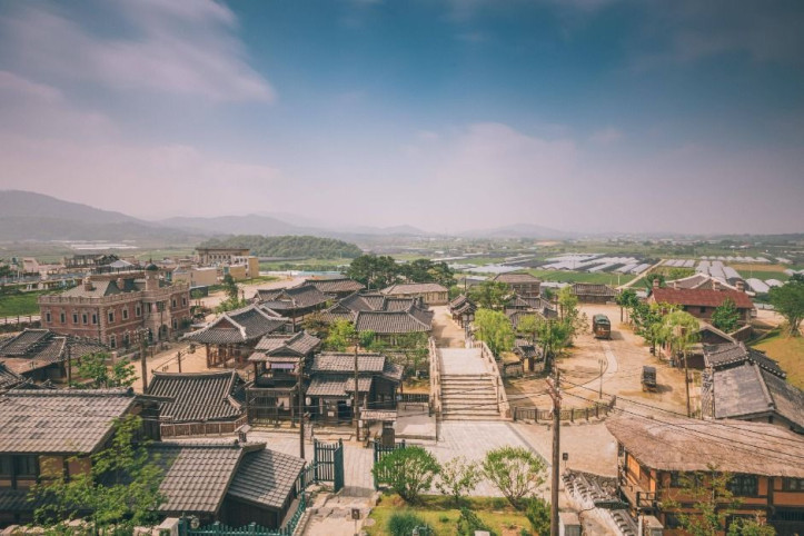 논산 선샤인스튜디오 여행 추천 - 메고지고