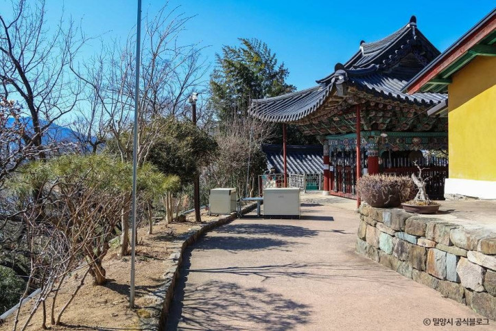 무봉사 여행 추천 - 메고지고