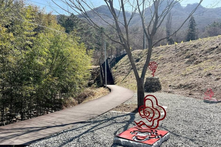 적석산 여행 추천 - 메고지고