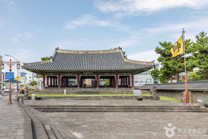 관덕정(제주) 여행 추천 - 메고지고