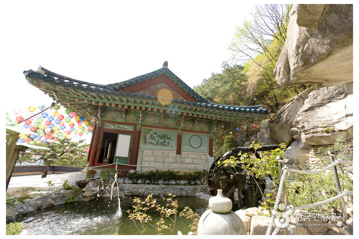 수암사(서울) 여행 추천 - 메고지고